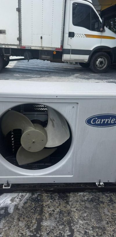 limpeza de máquina de ar condicionado