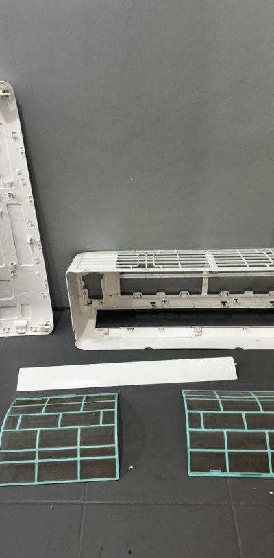 máquina de ar desmonatada